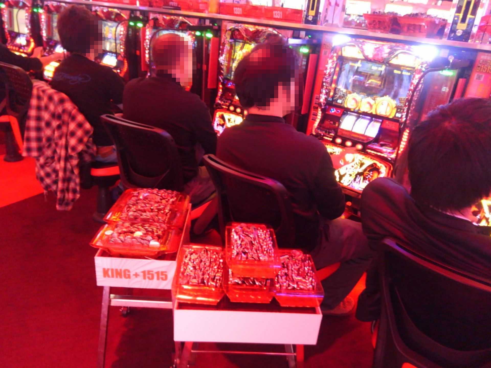 11 15 火 キング観光最大1515台のサウザンド栄若宮 大通店はメイン機種を狙え ホル調 パチ7パチンコパチスロホール調査隊 パチ７ホール取材 パチ7